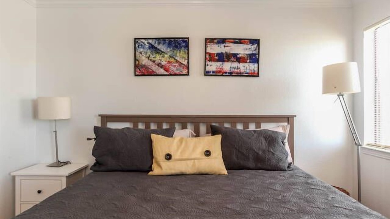 Photo of Bedroom in Cherry Creek Commercial