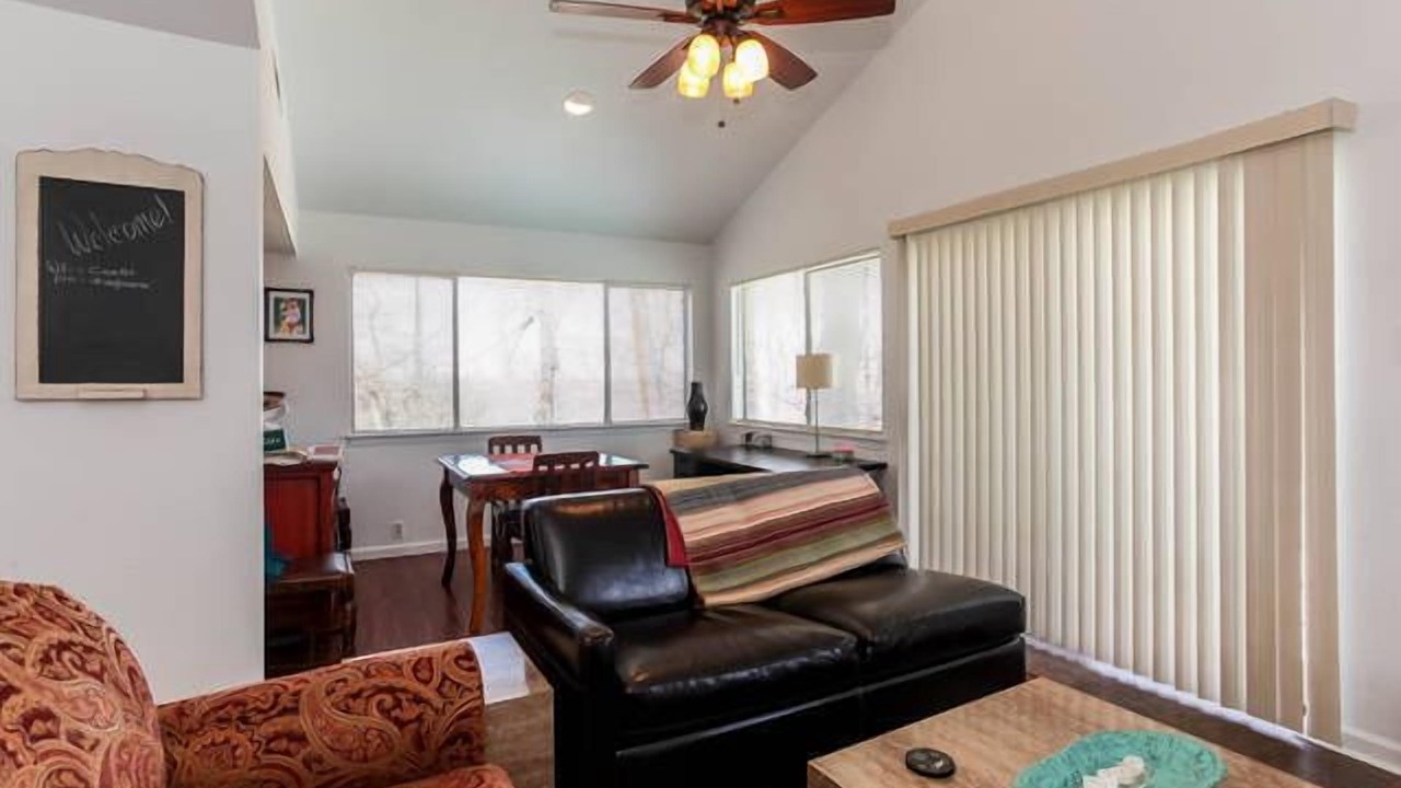 Photo of Bedroom in Cherry Creek Commercial