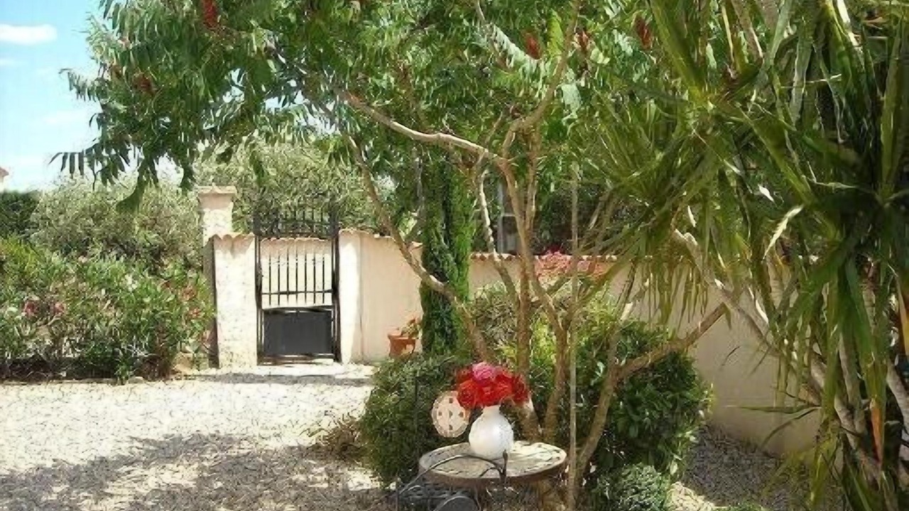 Photo of Outdoor in Les Mages