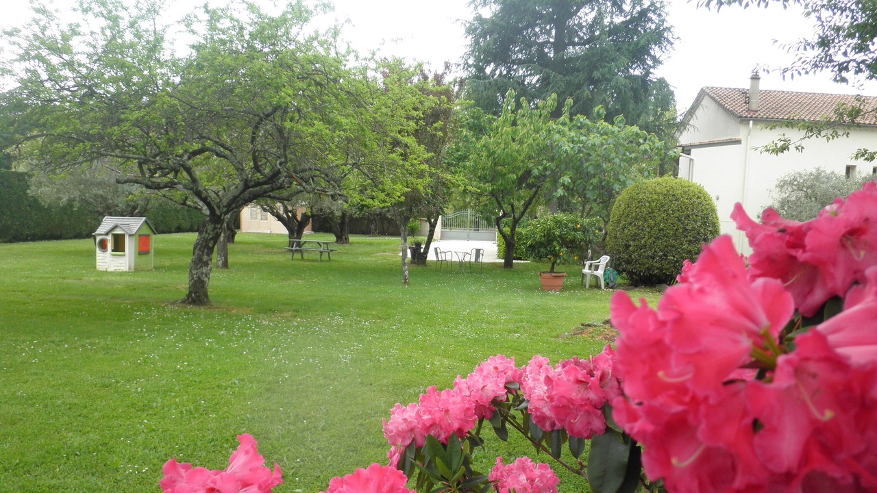 Photo of Outdoor in Les Mages
