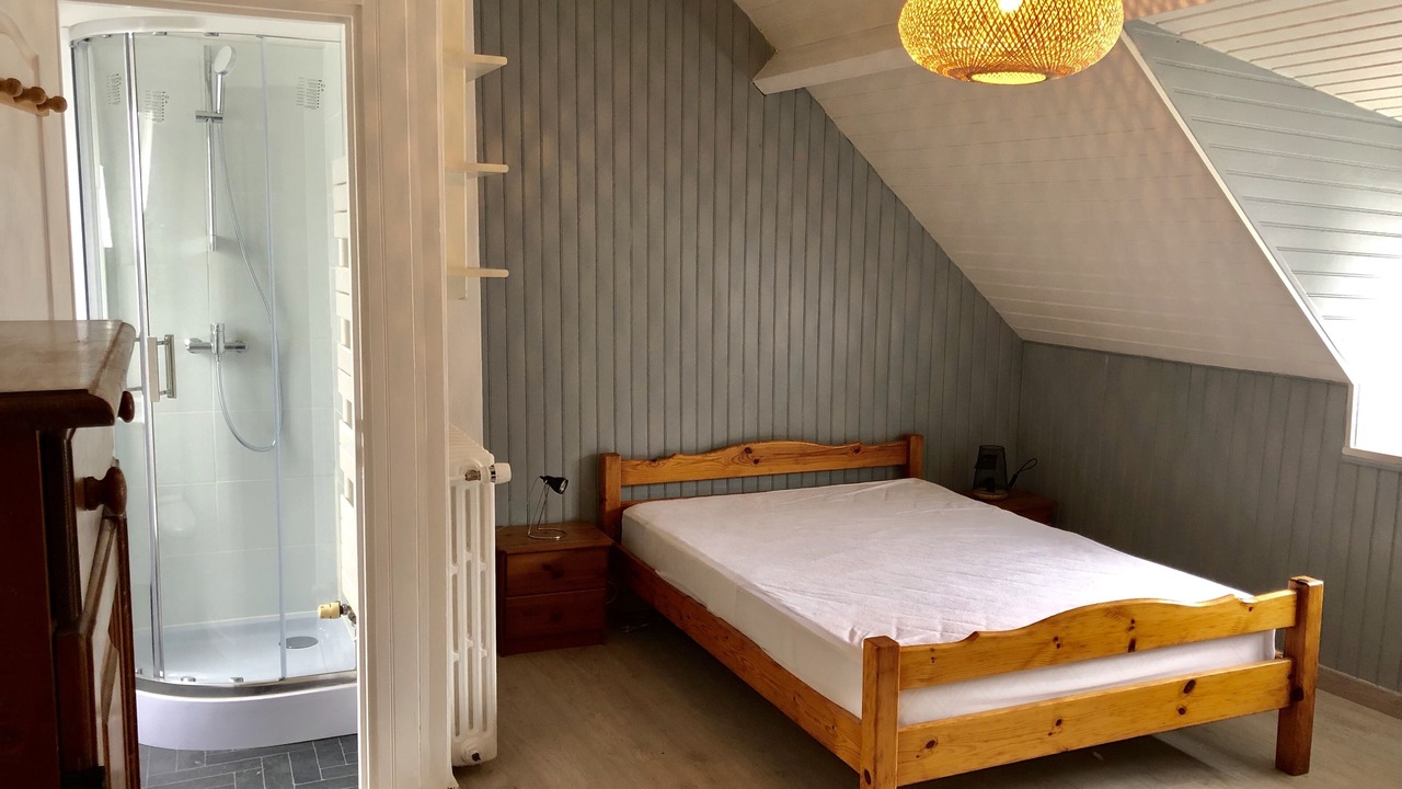 Photo of Bedroom in Larmor-Plage