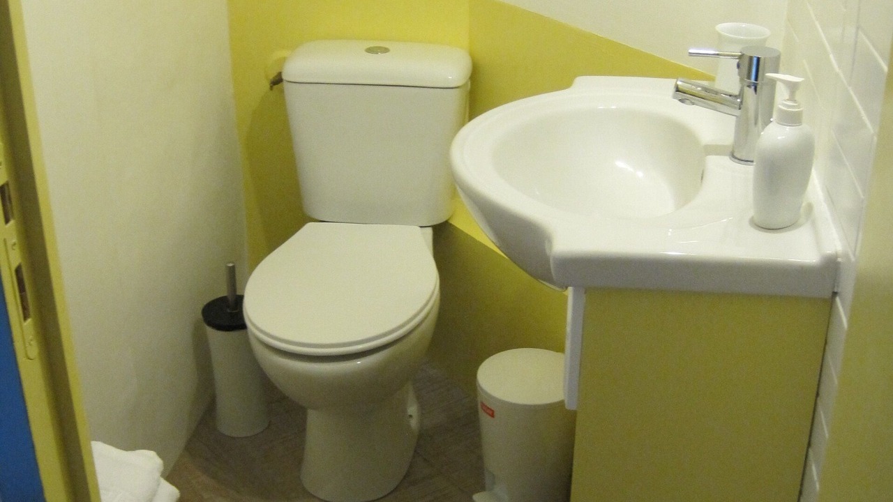 Photo of Bathroom in Loches