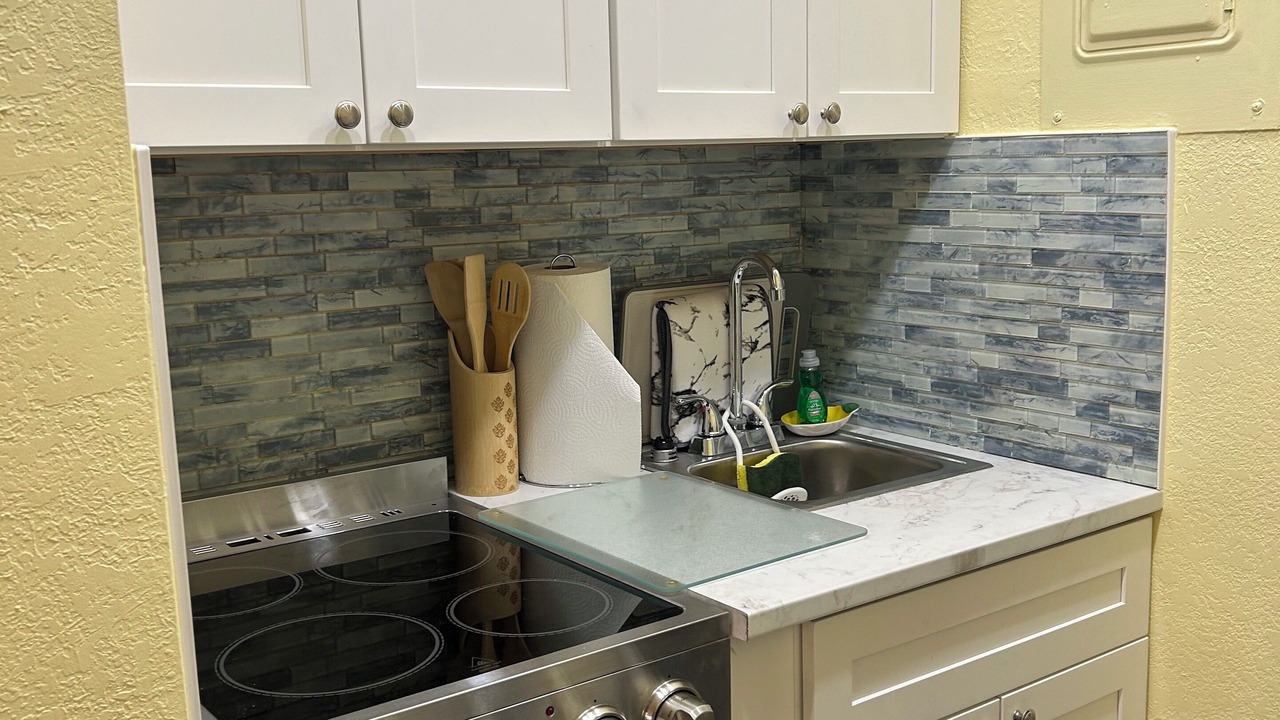 Photo of Kitchen in Golden Beach