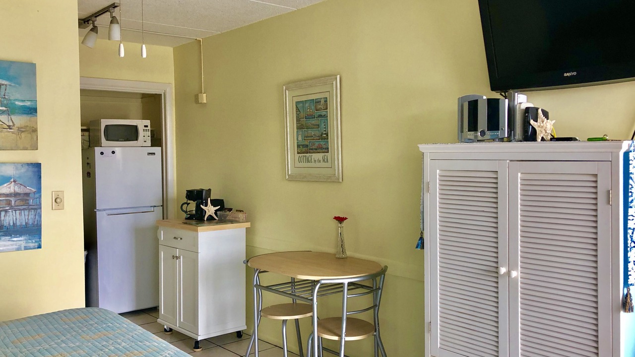 Photo of Bedroom in Golden Beach