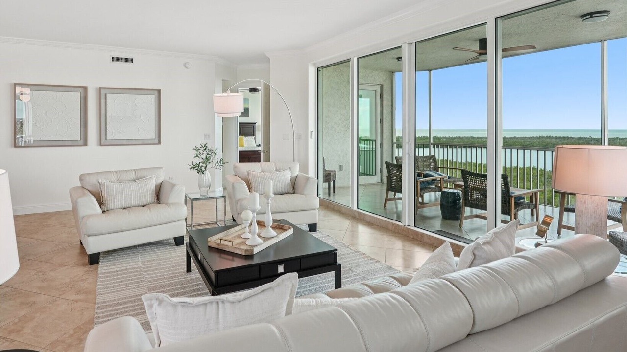 Photo of Bedroom in Vanderbilt Beach