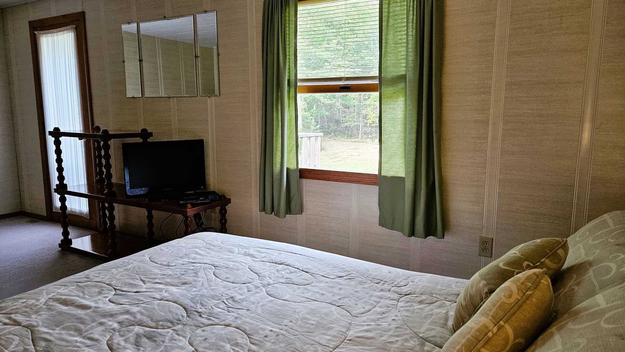 Photo of Bedroom in Bar Harbor