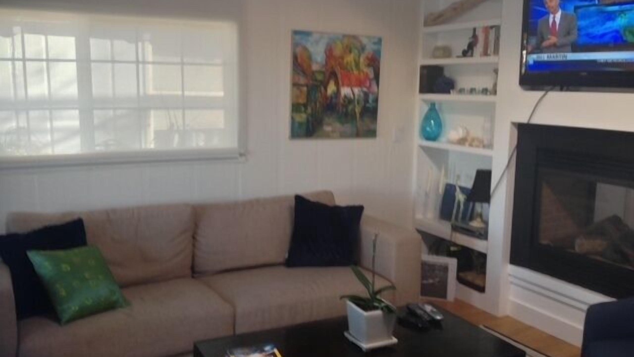Photo of Livingroom in Marin City