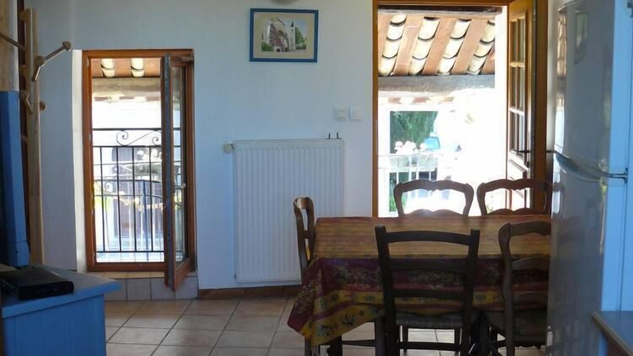 Photo of Livingroom in Le Chaffaut-Saint-Jurson
