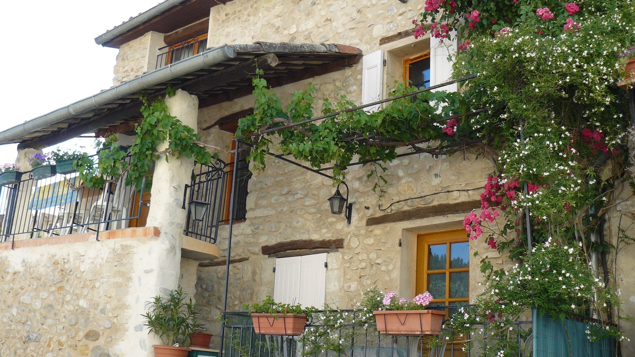 Photo of Outdoor in Le Chaffaut-Saint-Jurson