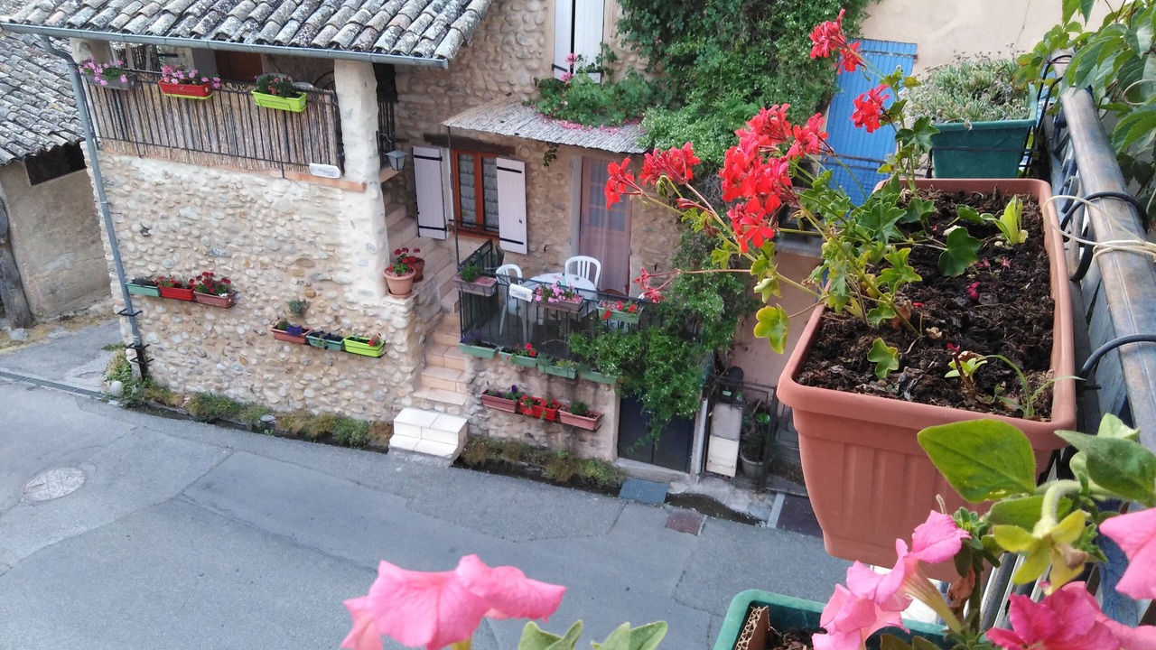 Photo of Outdoor in Le Chaffaut-Saint-Jurson