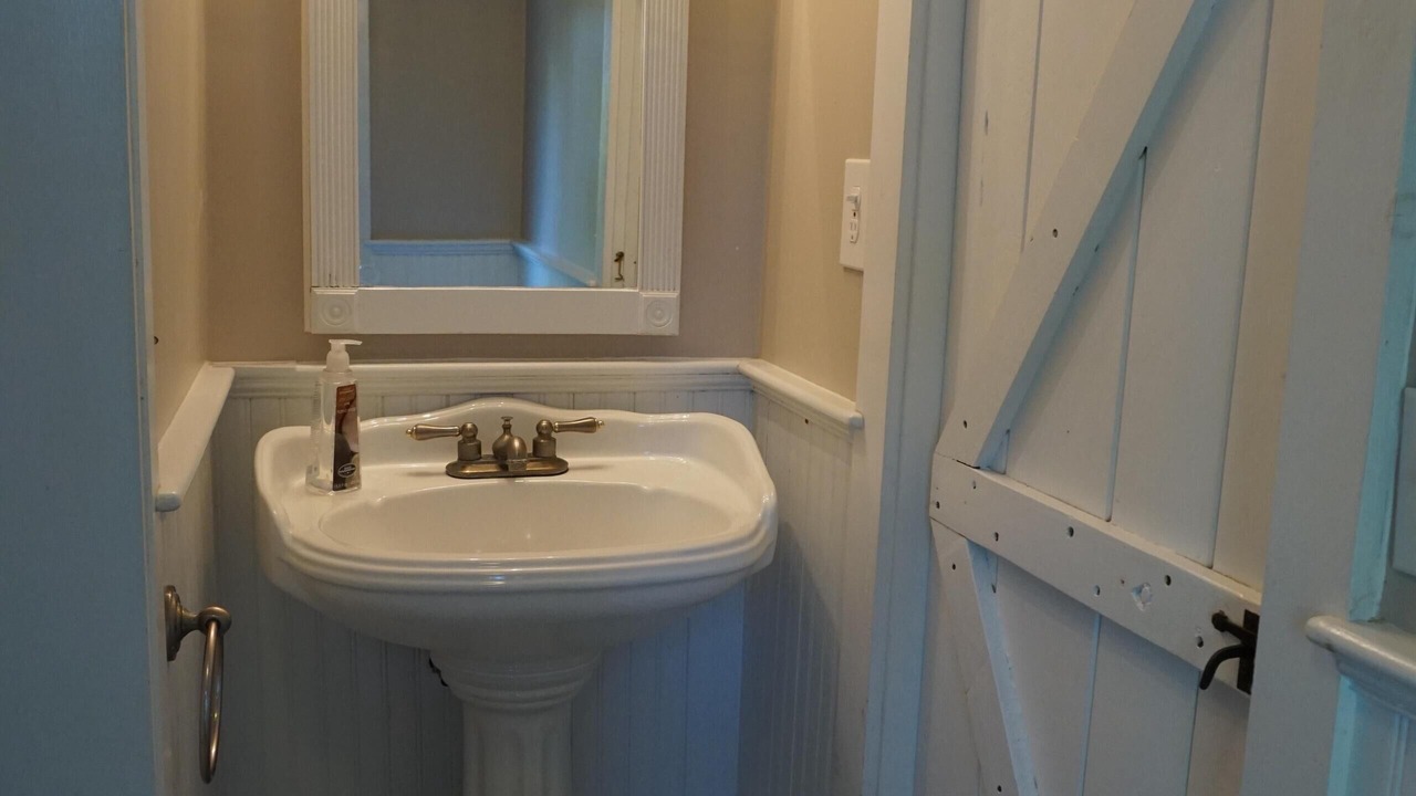 Photo of Bathroom in Arrowsic
