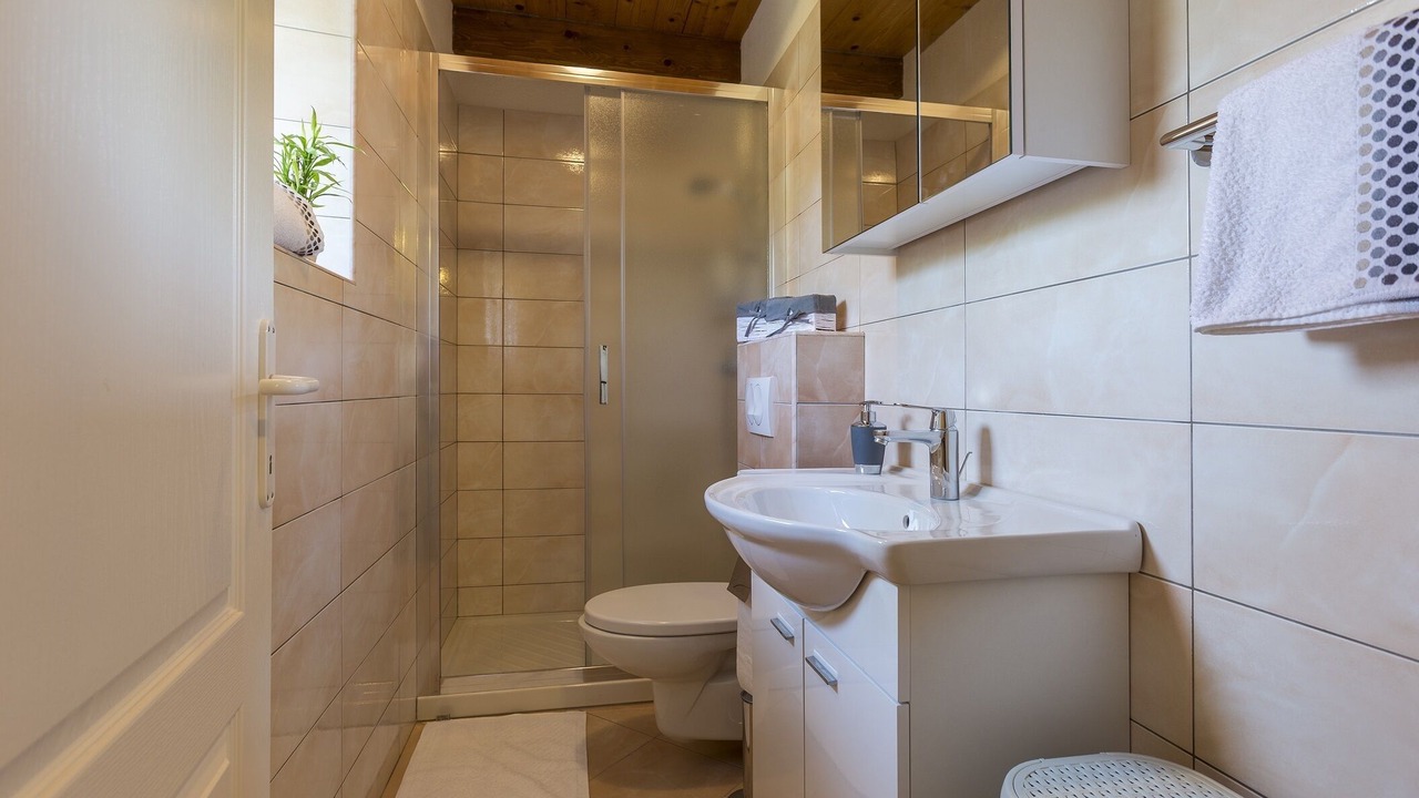 Photo of Bathroom in Muzini