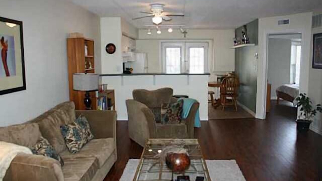 Photo of Livingroom in Burlington