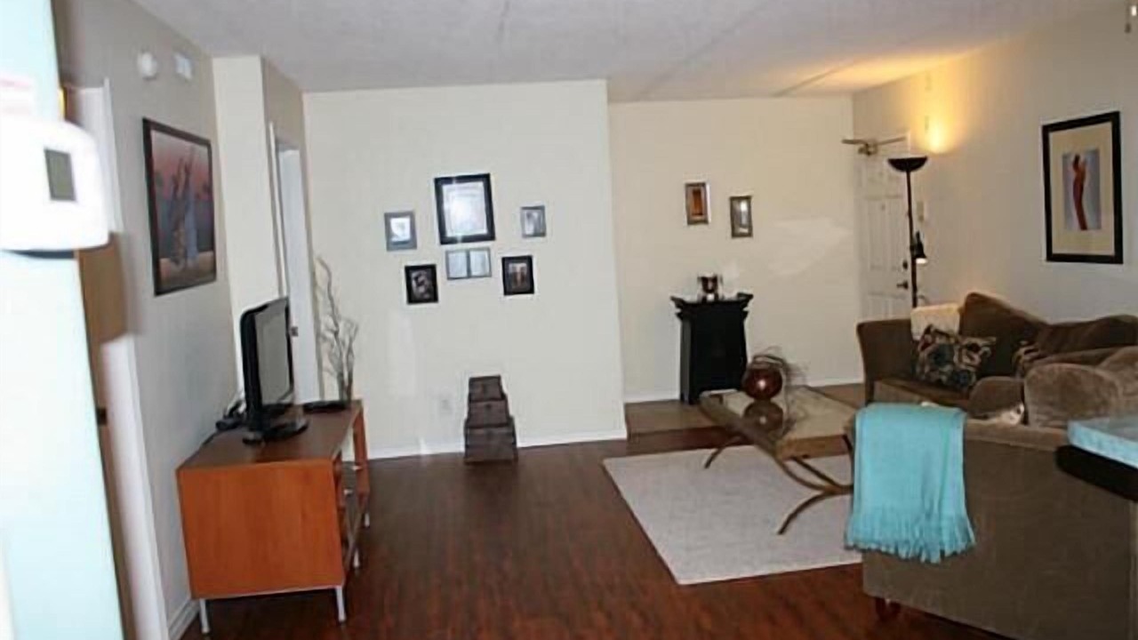 Photo of Livingroom in Burlington