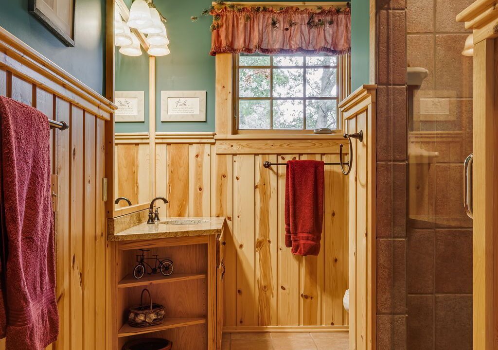 Photo of Bathroom in Crosslake