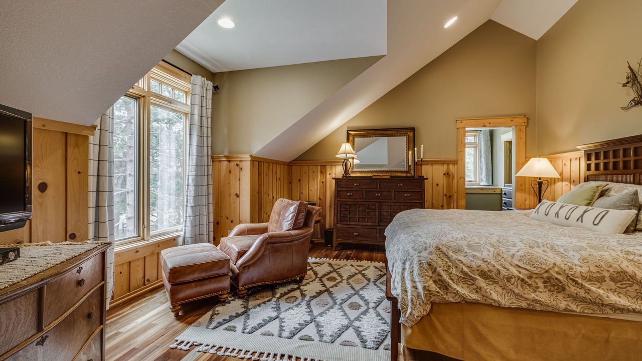 Photo of Bedroom in Crosslake