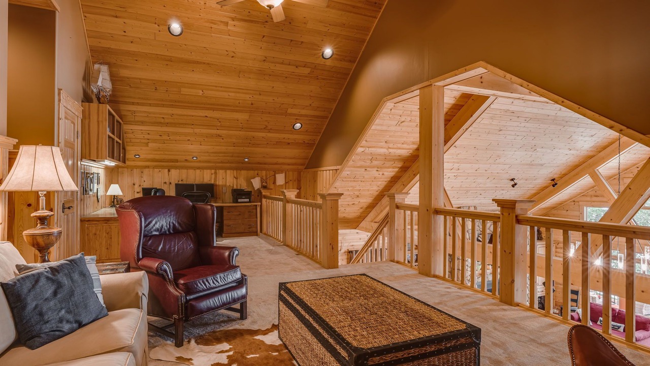 Photo of Livingroom in Crosslake