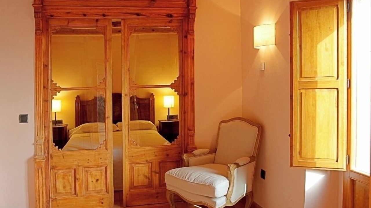 Photo of Bedroom in Ponts