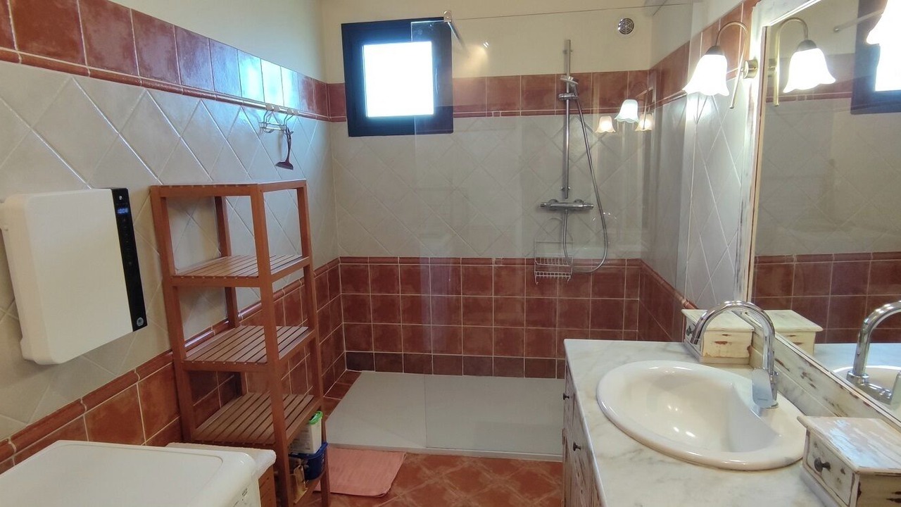 Photo of Bathroom in Ille-sur-Tet