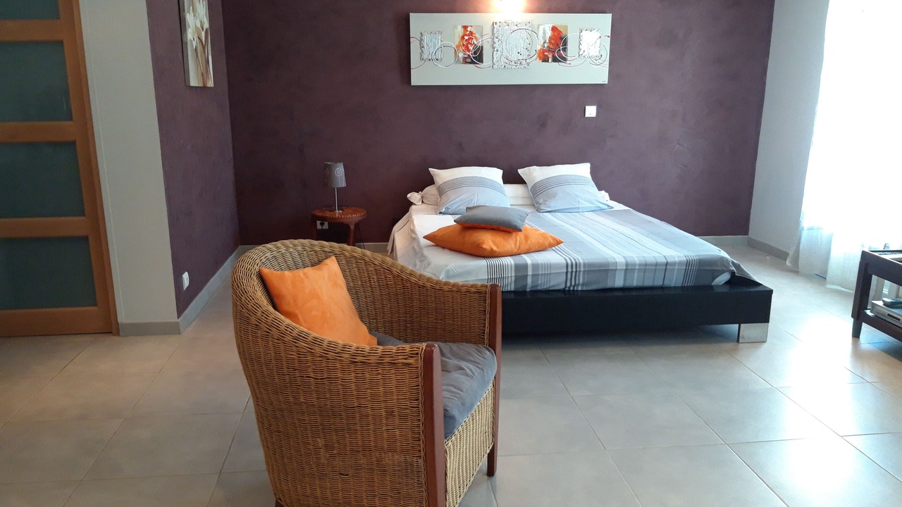 Photo of Bedroom in Rochefort-du-Gard