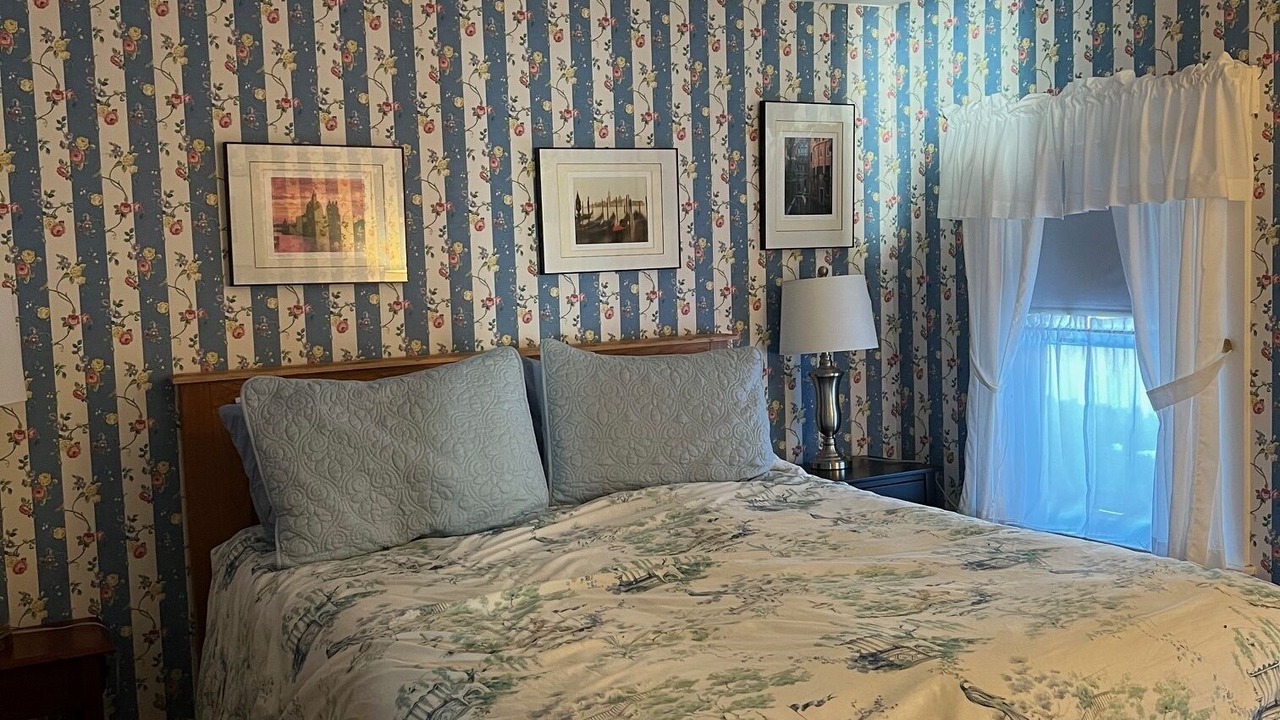 Photo of Bedroom in New Harbor