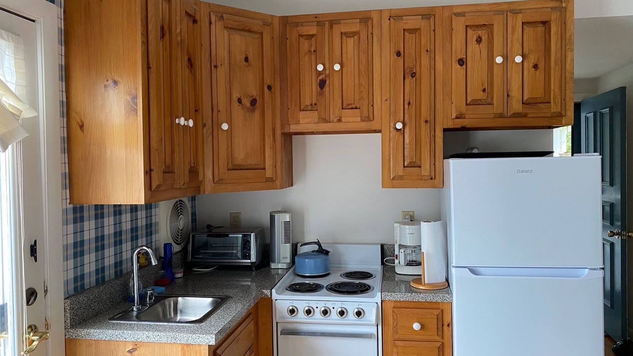 Photo of Kitchen in New Harbor