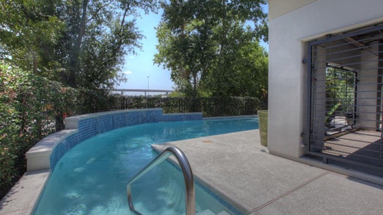 Photo of Outdoor in Woodland Heights