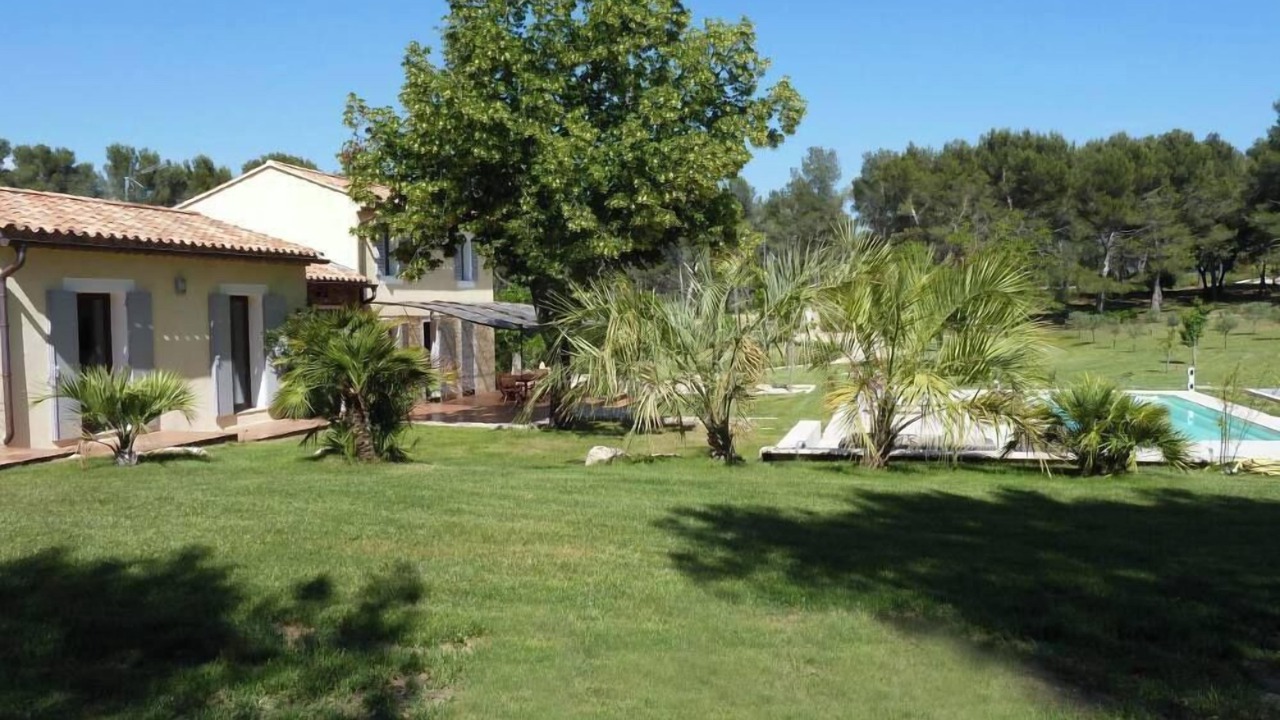 Photo of Outdoor in Cabries