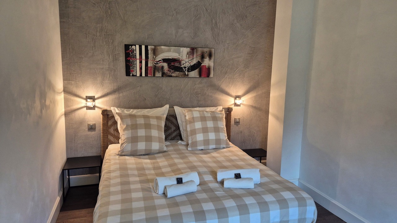 Photo of Bedroom in Cabries