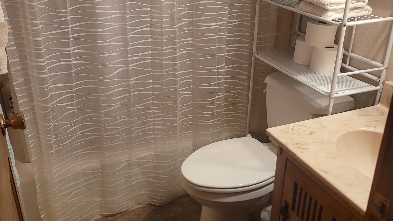 Photo of Bathroom in Green Mountain Falls
