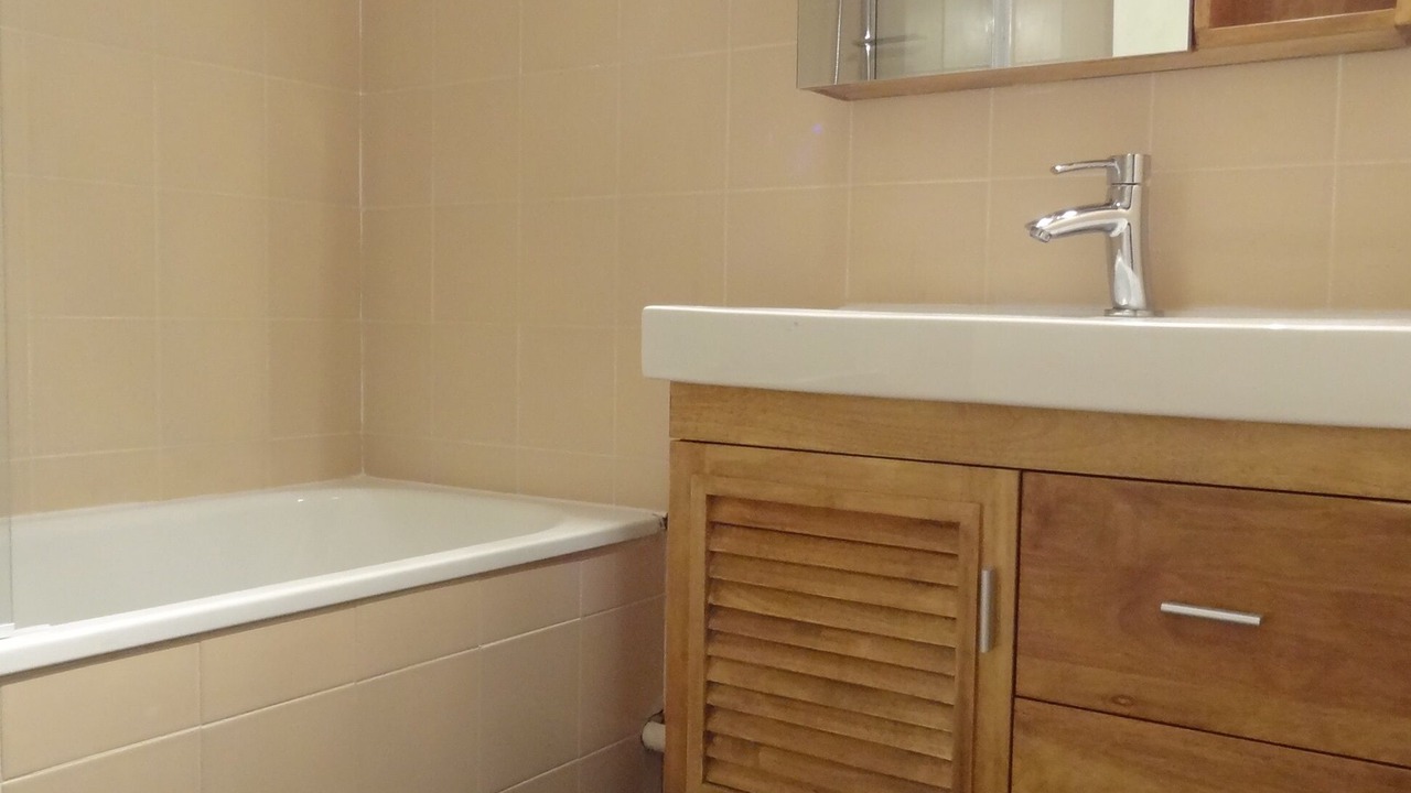 Photo of Bathroom in Antigone