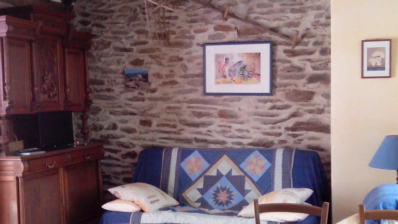 Photo of Others in Altier