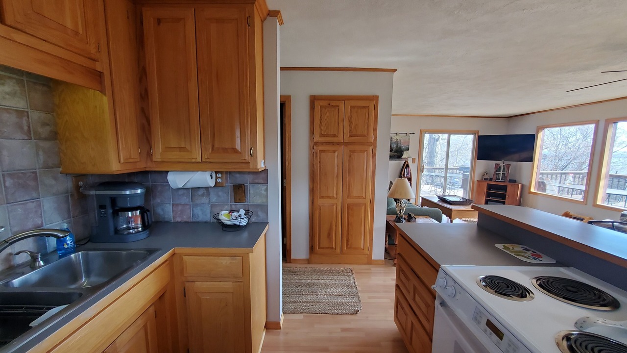 Photo of Kitchen in Lost Bridge Village
