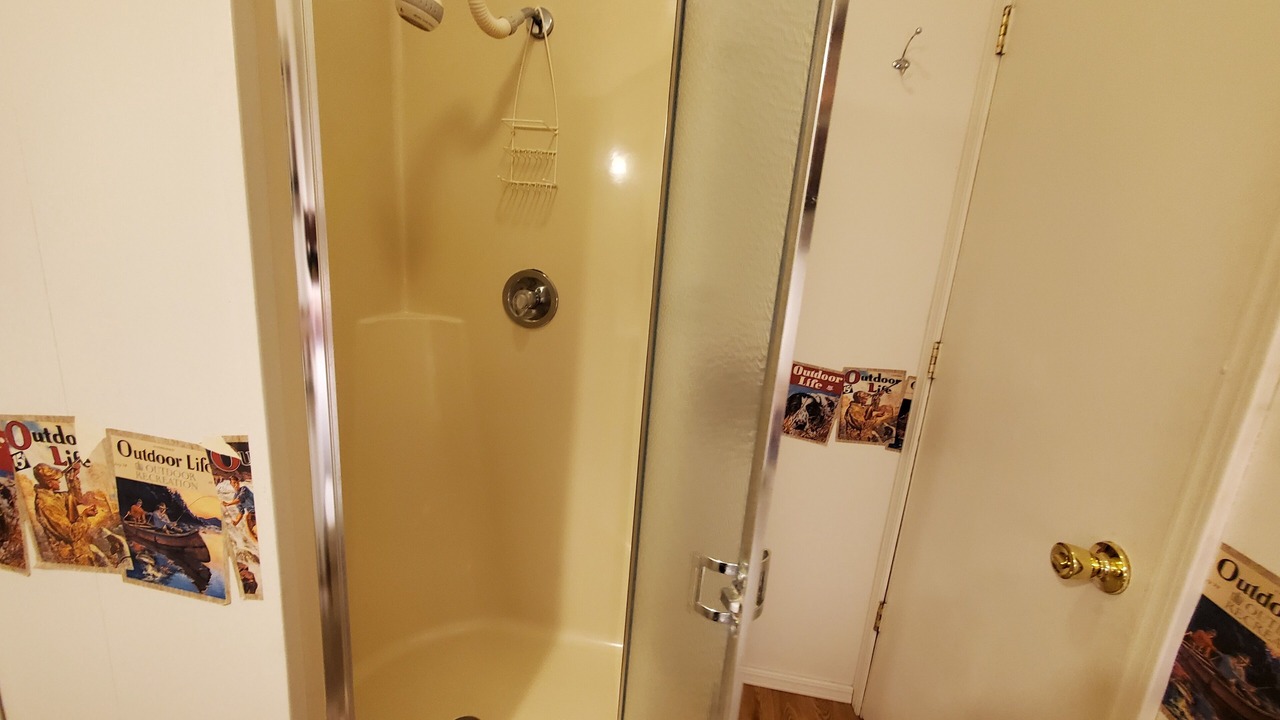 Photo of Bathroom in Lost Bridge Village