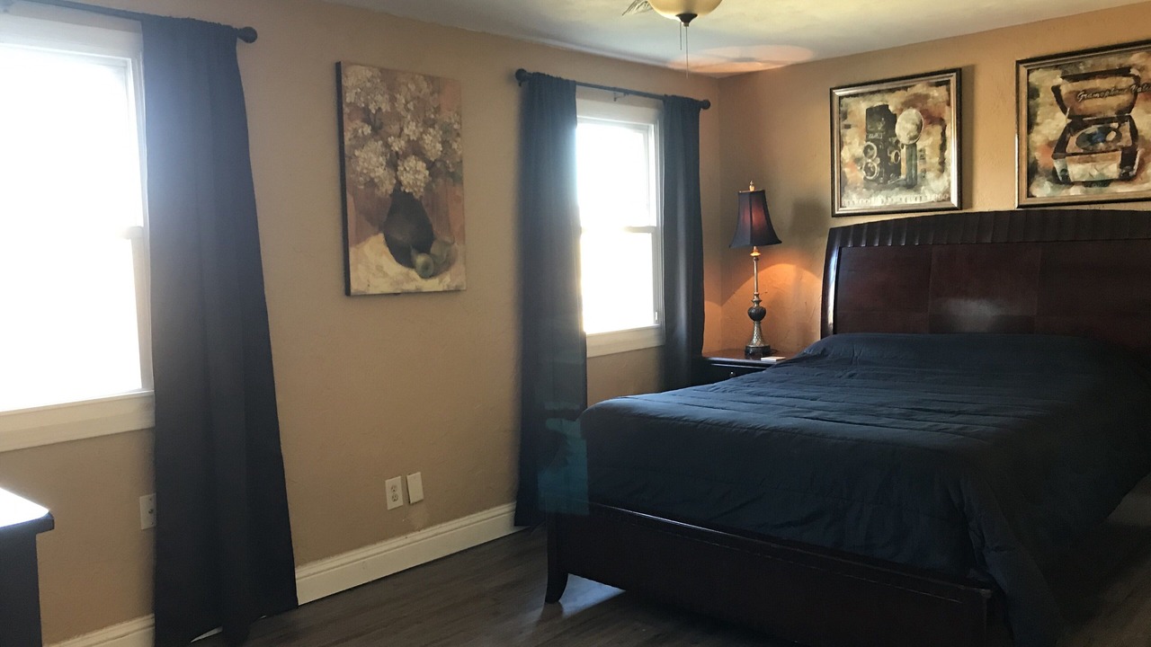 Photo of Bedroom in Eureka