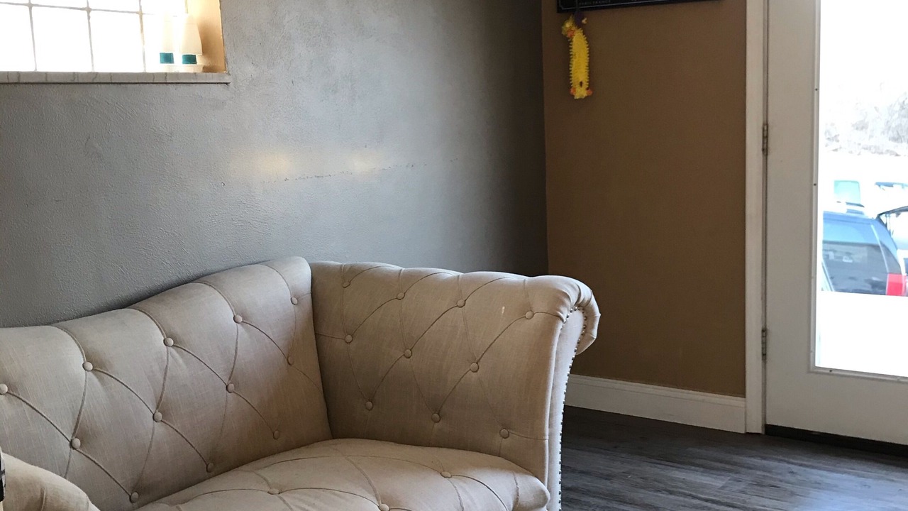 Photo of Livingroom in Eureka
