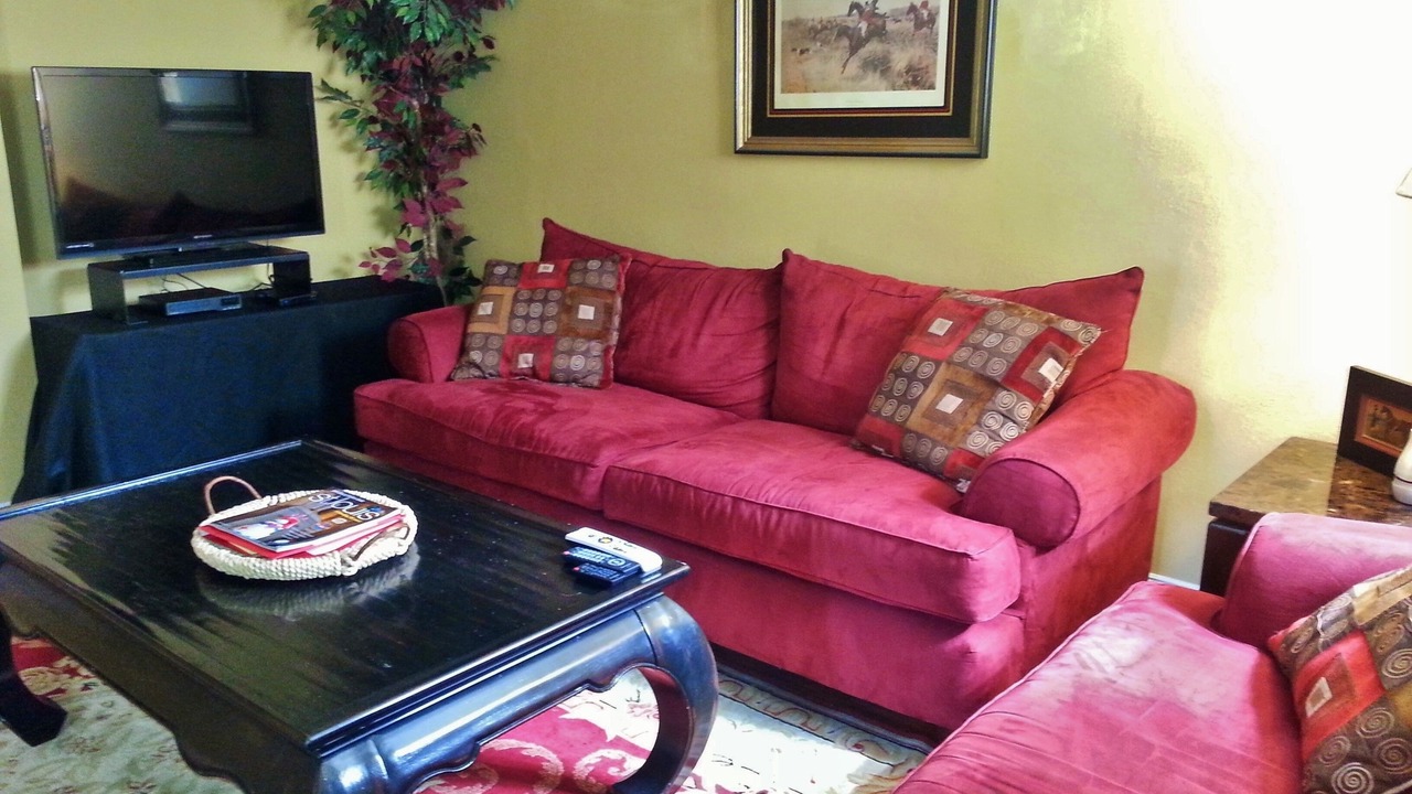 Photo of Livingroom in Eureka