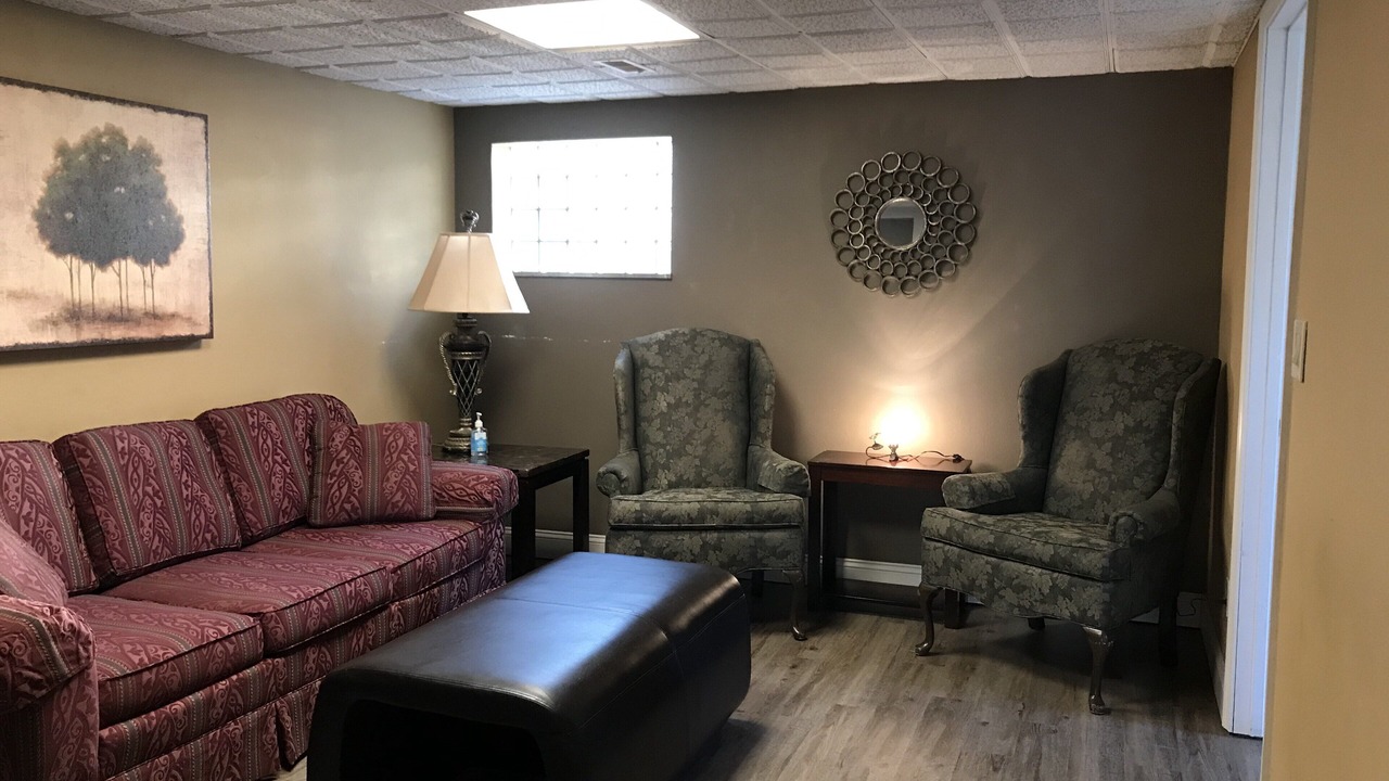 Photo of Livingroom in Eureka