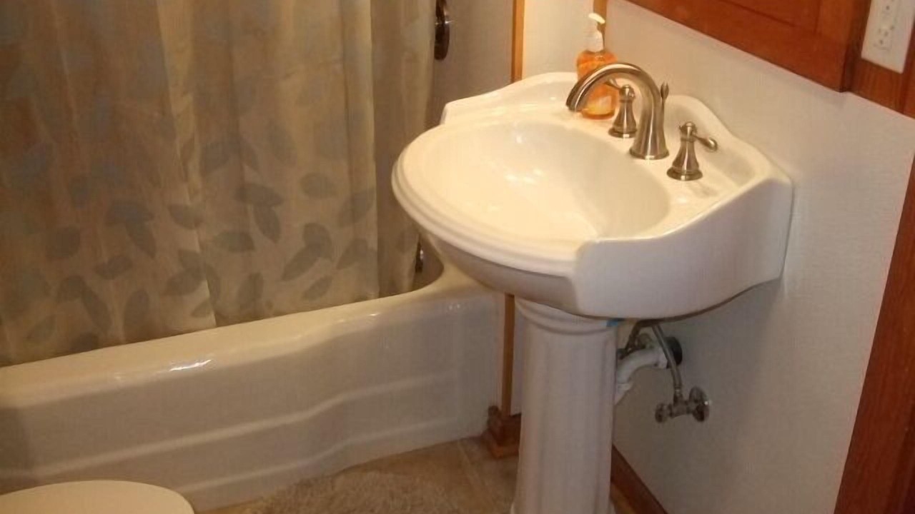 Photo of Bathroom in Green Mountain Falls