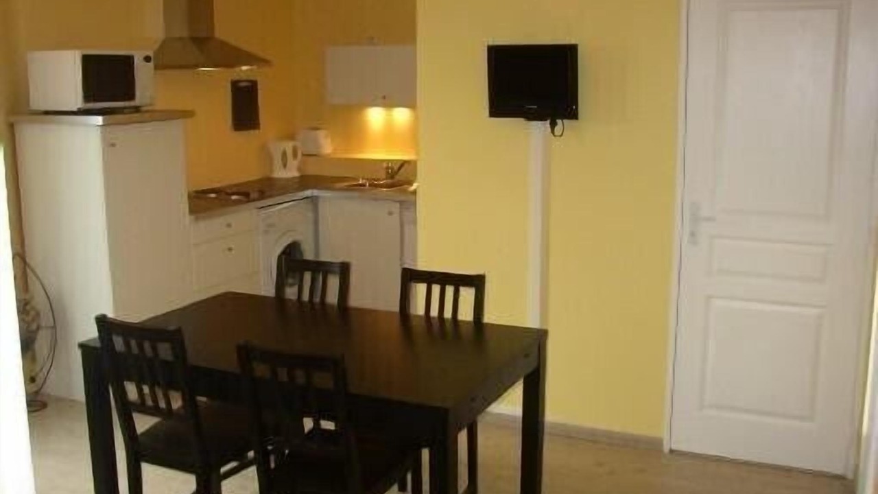 Photo of Kitchen in Tavel