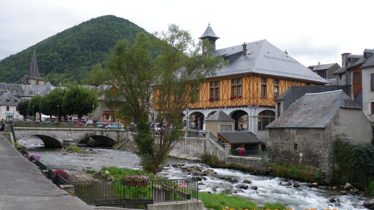 Photo of Outdoor in Cadeac