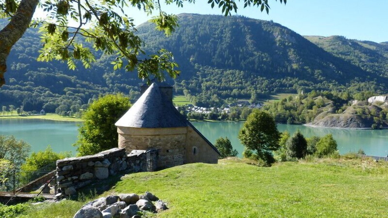Photo of Outdoor in Cadeac