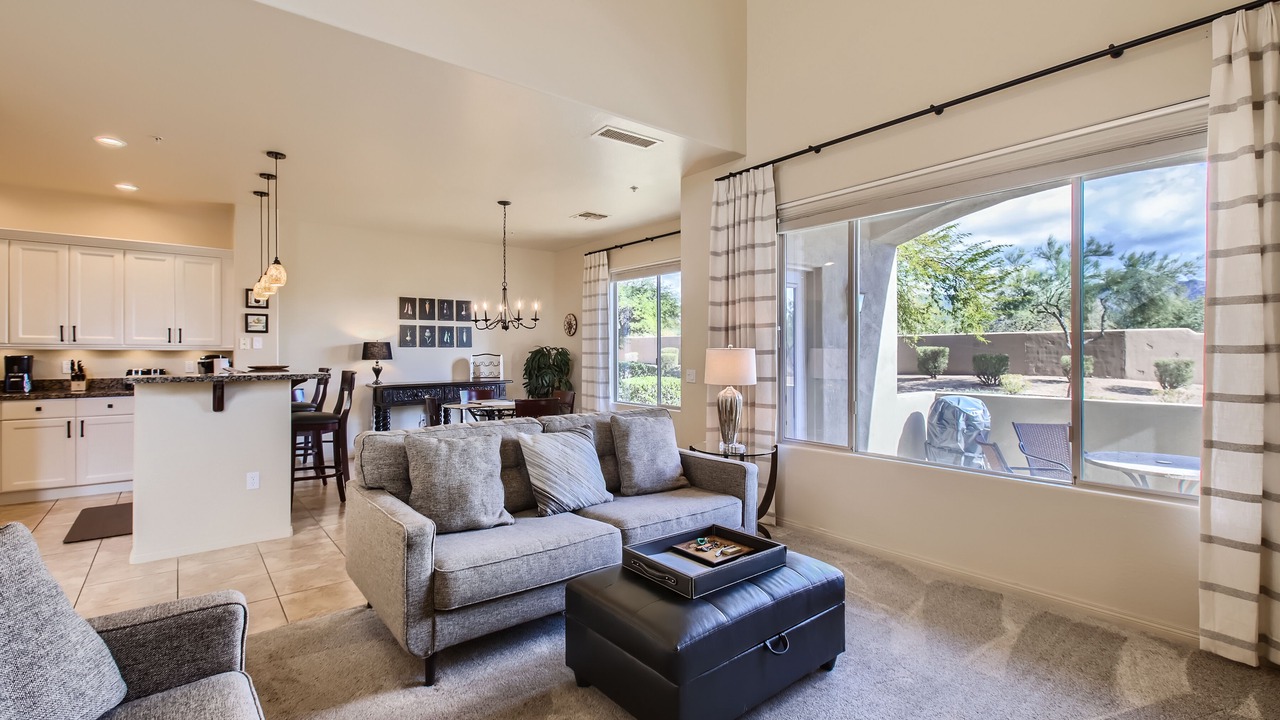 Photo of Livingroom in Talon Retreat