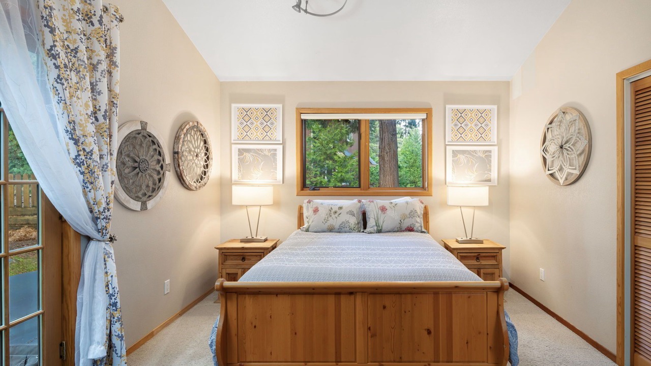 Photo of Bedroom in Tahoma