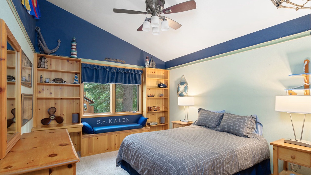 Photo of Bedroom in Tahoma