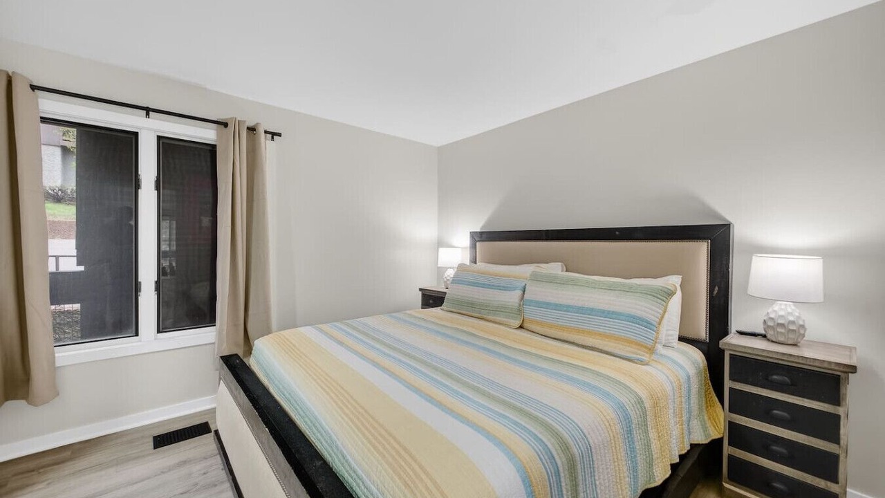 Photo of Bedroom in Osage Beach