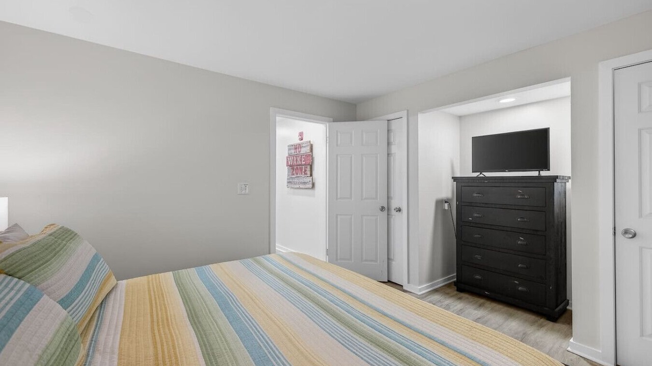 Photo of Bedroom in Osage Beach