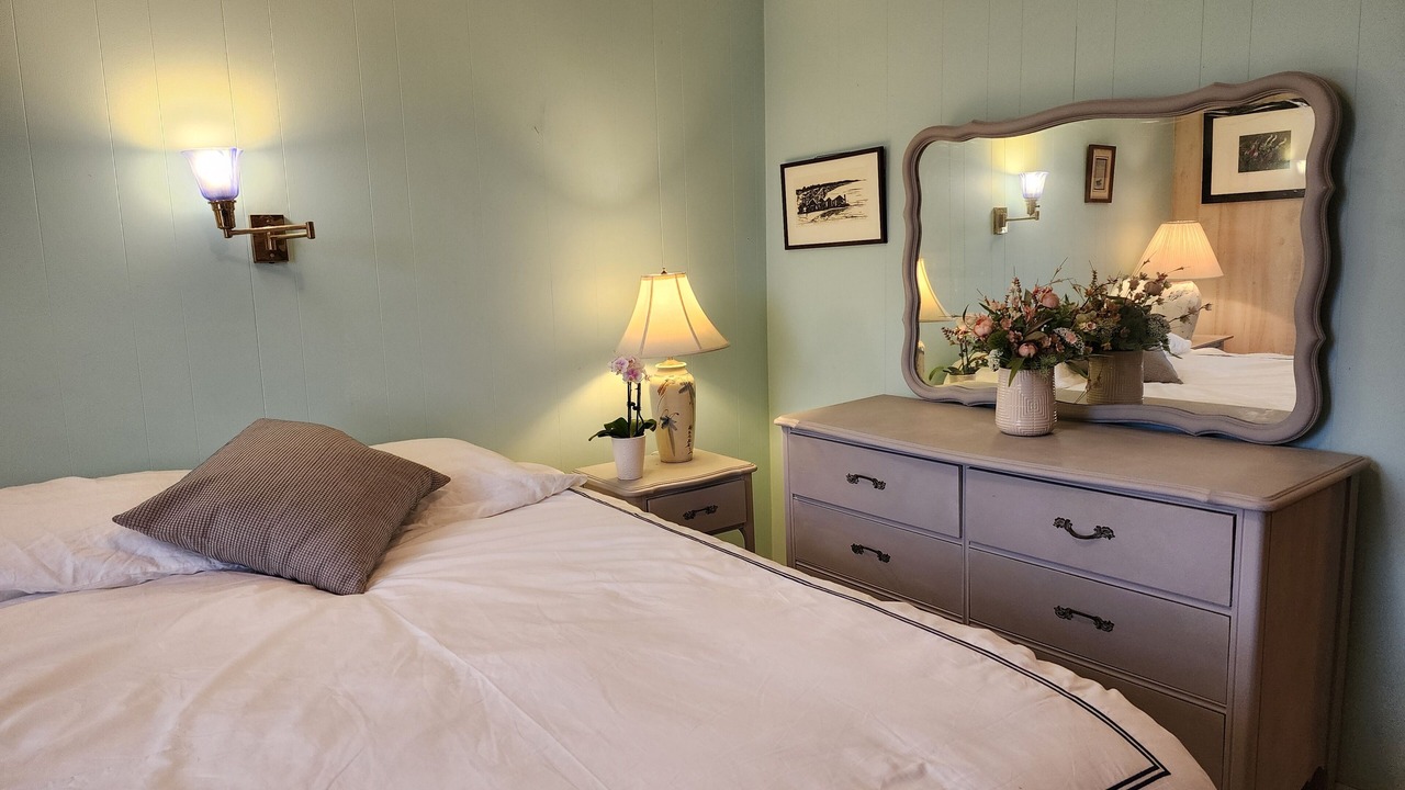 Photo of Bedroom in Tiverton