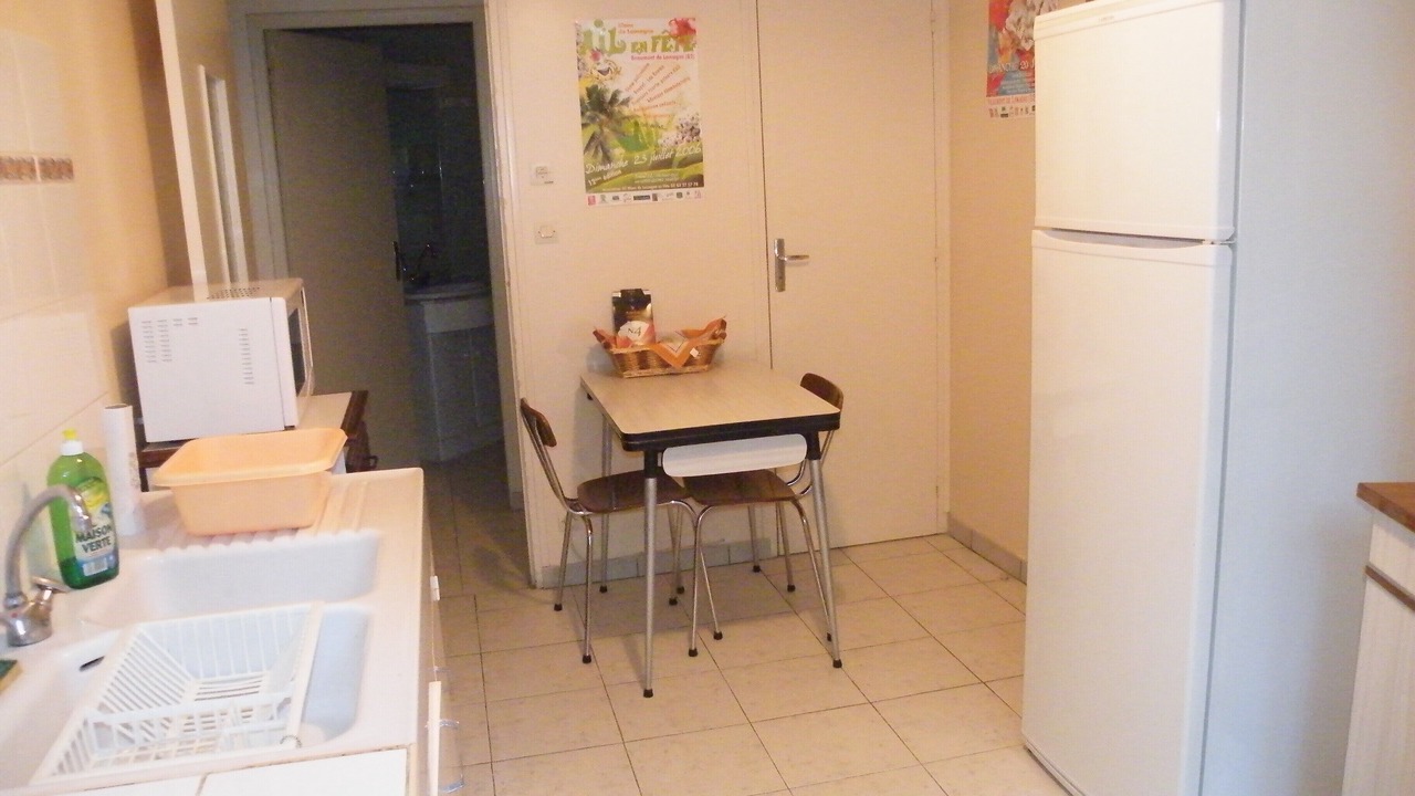Photo of Kitchen in Beaumont-de-Lomagne