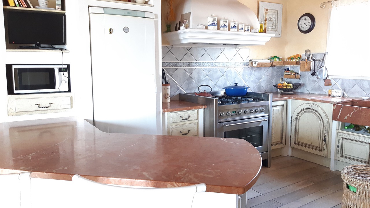 Photo of Kitchen in Ensues-la-Redonne